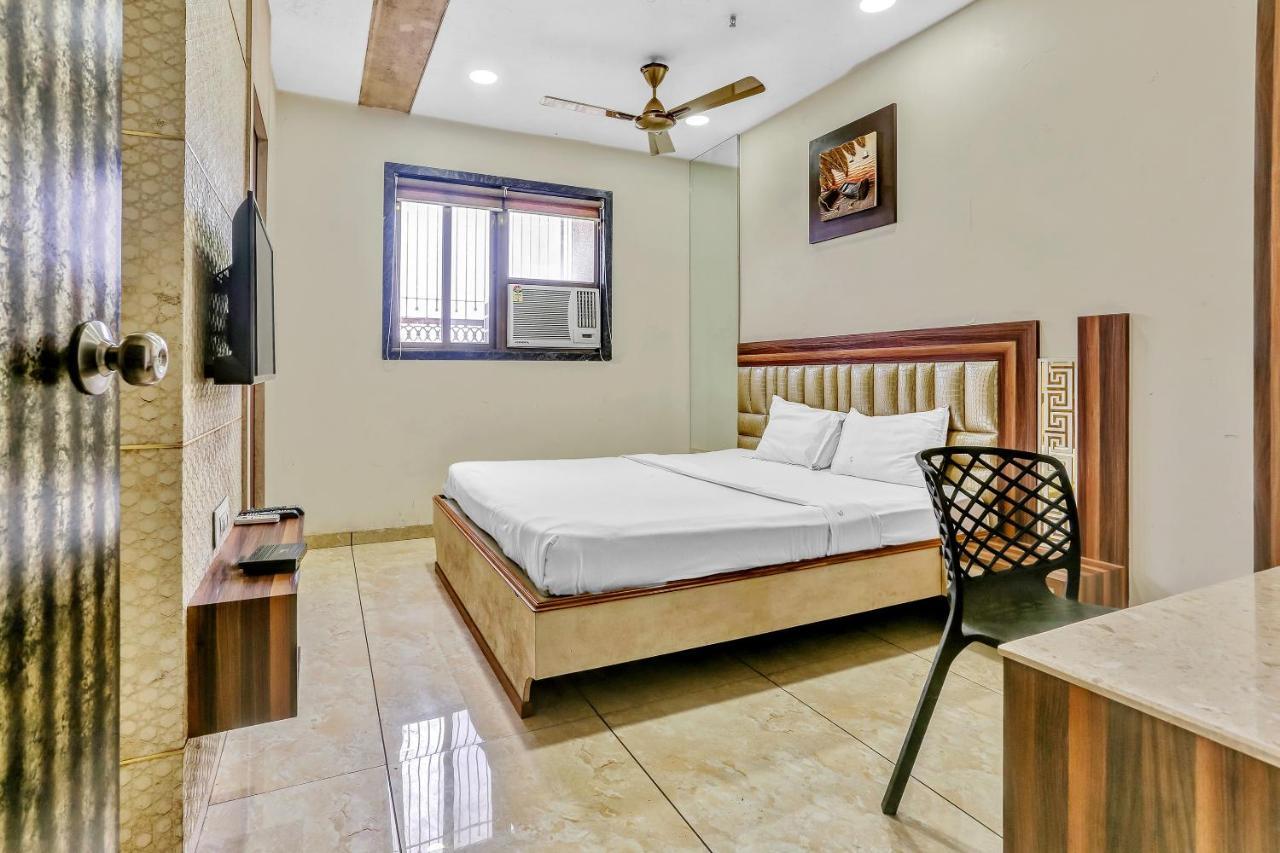 Capital O 84079 Hotel Falcon - Mumbai — Photos 1
